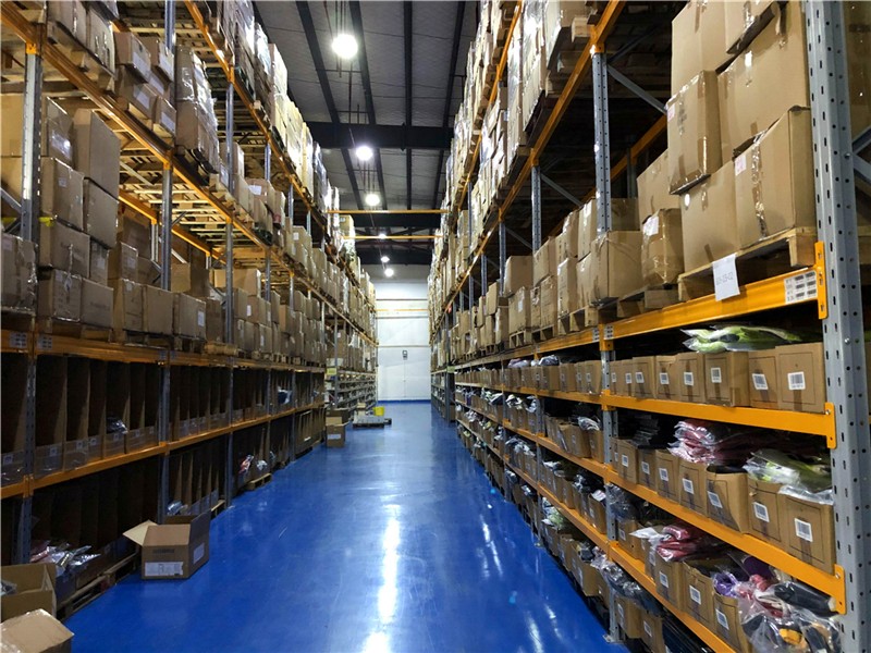 電商倉儲與物流 電商倉儲與物流